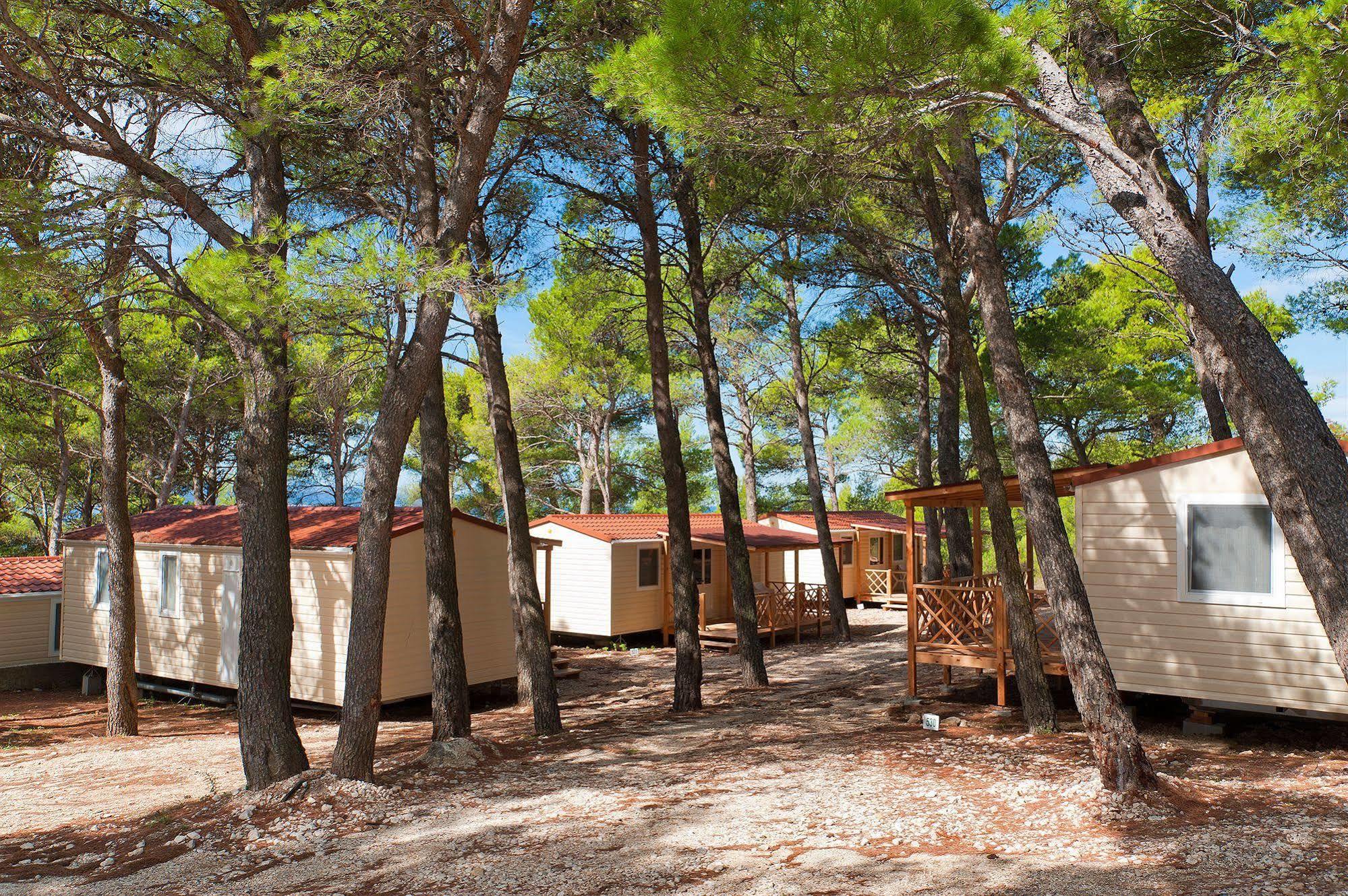 Mobile Homes Basko Polje Campground Baška Voda Exterior foto